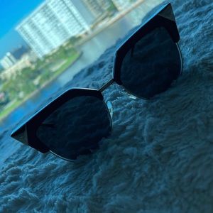 Fendi Cat Eye Sunnies